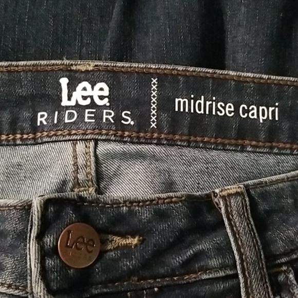 COPY - Lee riders Cuffed midrise Capri jean Size 18 - Picture 6 of 10